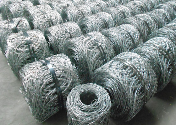 Yellow Fence Razor Barbed Wire Electrostatic Prison Razor Wire Powder Spraying