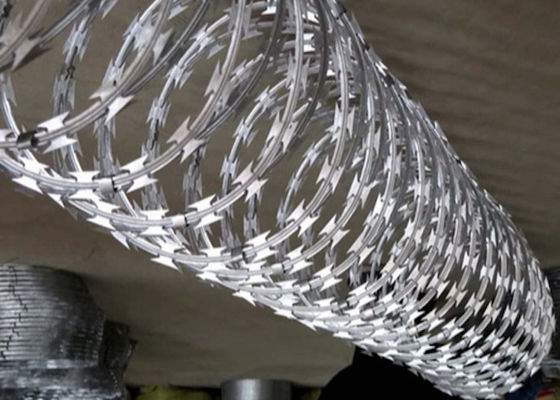 Anti Theft Single Screw Galvanized Razor Barbed Wire 13M Razor Blade Wire Fence