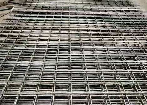 30m Stainless Steel Wire Mesh Panels 2m Welded Wire Mesh 2x2