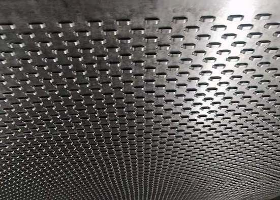 5m 20m Perforated Metal Mesh SUS304 Perforated Steel Mesh Sheets Uniform Mesh