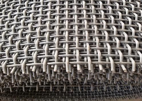Brass Wire Mesh 0.5mm 4.8mm Crimped Wire Mesh Mining Petroleum