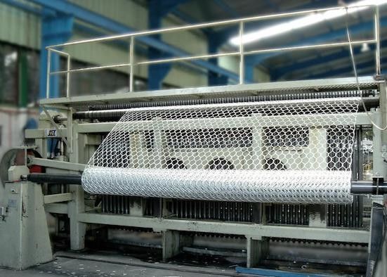30m / 100" Hexagonal Wire Mesh 316L Reverse Twist Hexagonal Mesh Wire