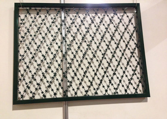 Galvanized Razor Barbed Wire 450mm 8M Security Razor Wire