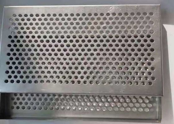 Stainless Steel 201 Sheet Perforated Metal Mesh Smooth Surface Perforated Mesh Panels